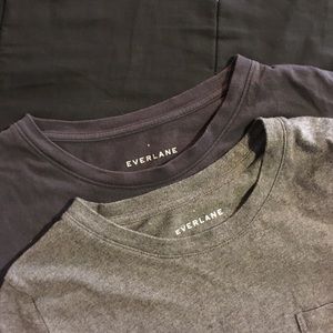 2 Everlane Cotton Box-Cut Pocket Tees